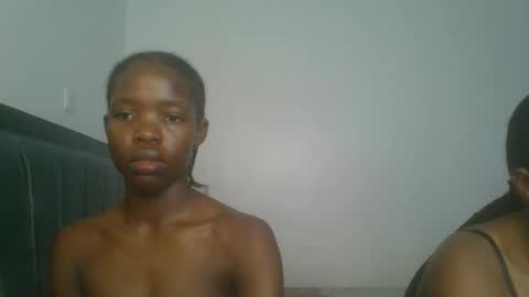 kinky_aria online show from October 2025 05:23:02 PM