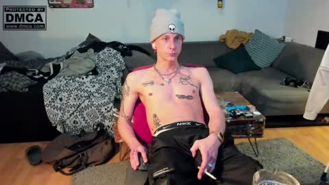 Snapshot of kinky_spidey chatting on January 2025 05:51:02 PM kinky_spidey online show from January 2025 05:51:02 PM