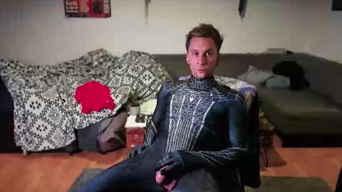 Snapshot of kinky_spidey chatting on October 2025 02:21:02 AM kinky_spidey online show from October 2025 02:21:02 AM