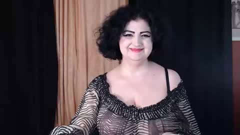 Snapshot of kinkyblacky chatting on October 2025 04:13:01 AM MistressBlacky online show from October 2025 04:13:01 AM