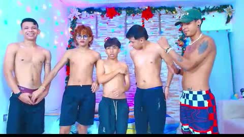 Snapshot of kinkyhousexxx chatting on November 2025 08:31:01 PM kinkyhousexxx online show from November 2025 08:31:01 PM