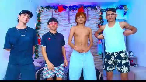 Snapshot of kinkyhousexxx chatting on November 2025 02:06:01 AM kinkyhousexxx online show from November 2025 02:06:01 AM