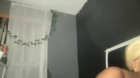 Bunniii online show from February 2025 03:46:02 AM