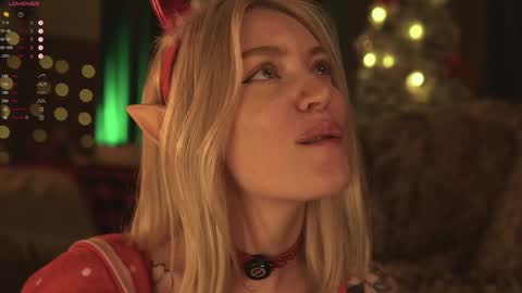 kinkylina_ online show from December 2024 12:05:01 PM