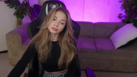 Snapshot of kira0541 chatting on September 2025 11:05:02 PM Sweet girls online show from September 2025 11:05:02 PM