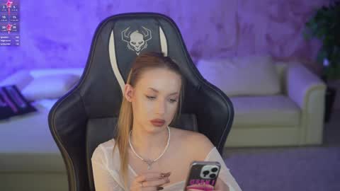 Snapshot of kira0541 chatting on October 2025 12:15:02 PM Sweet girls online show from October 2025 12:15:02 PM