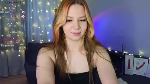 Kira Briis online show from January 2025 12:20:02 PM