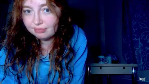 Snapshot of kira_foxy_ chatting on November 2025 08:24:01 AM Kira online show from November 2025 08:24:01 AM