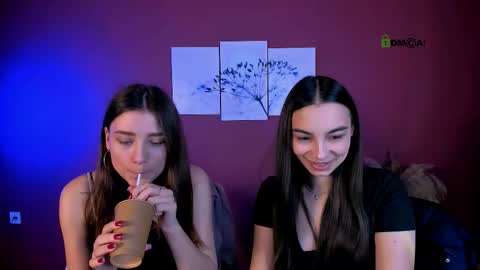 Snapshot of kira_light__ chatting on November 2025 07:16:02 PM kira_light__ online show from November 2025 07:16:02 PM