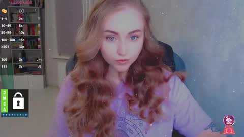 Snapshot of kira_love_sleep chatting on December 2024 03:55:01 PM you know thumb up me please its important online show from December 2024 03:55:01 PM