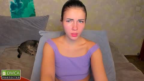 Snapshot of kira_moon_1 chatting on November 2025 06:54:01 PM Kira online show from November 2025 06:54:01 PM