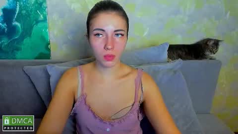 Snapshot of kira_moon_1 chatting on November 2025 07:25:01 PM Kira online show from November 2025 07:25:01 PM