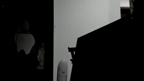 kira-squir online show from November 2025 03:52:02 AM