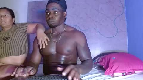 kira-squir online show from November 2025 05:29:02 AM