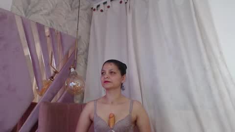 Snapshot of kiraawild chatting on October 2025 03:46:02 PM kiraawild online show from October 2025 03:46:02 PM