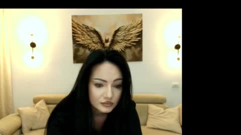 Kiradelune online show from November 2025 10:41:02 PM