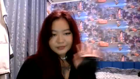 Kira online show from September 2025 05:48:01 PM