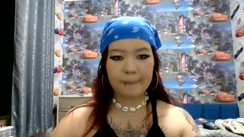 Kira online show from October 2025 08:53:02 PM