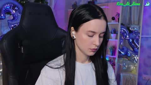 Snapshot of kiralilime chatting on December 2024 08:32:01 PM Kira online show from December 2024 08:32:01 PM