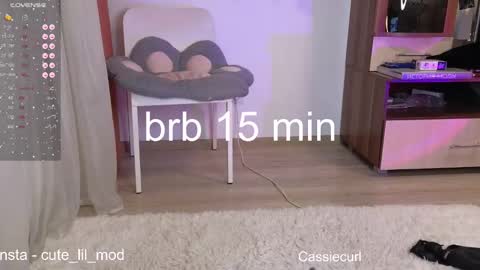 Snapshot of kiraturner chatting on February 2025 07:02:01 PM Kira cute online show from February 2025 07:02:01 PM