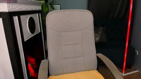 kiraxmoon online show from February 2025 07:09:01 AM