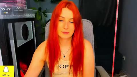 kiraxmoon online show from February 2025 10:26:01 AM