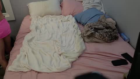 Snapshot of kirkcammerman1 chatting on December 2024 11:11:02 AM Onya online show from December 2024 11:11:02 AM