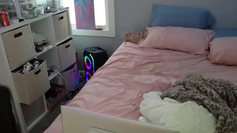 Snapshot of kirkcammerman1 chatting on January 2025 05:37:01 PM Onya online show from January 2025 05:37:01 PM