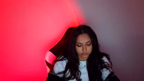 kiss_ameliaa online show from October 2025 11:18:02 AM