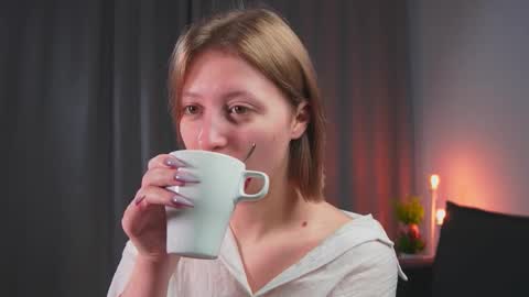 kiss_me_mila online show from November 2025 04:13:02 AM