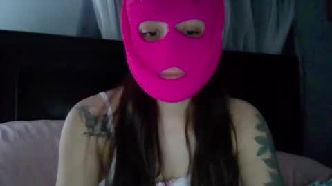 kissandtell1357 online show from October 2025 03:51:02 AM