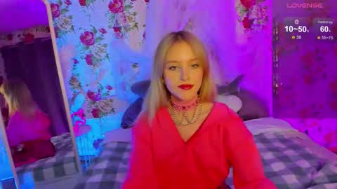 christie online show from November 2025 07:13:02 PM