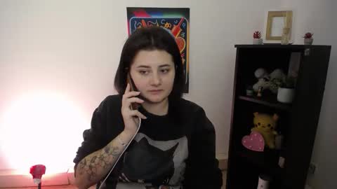 kissleoxx online show from October 2025 02:36:02 PM