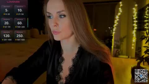 Emma online show from October 2025 08:51:02 PM