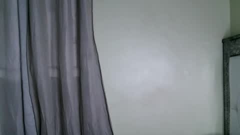 Snapshot of kisssmiles chatting on October 2025 05:32:02 AM kisssmiles online show from October 2025 05:32:02 AM