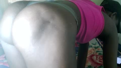 Snapshot of kisssmiles chatting on October 2025 09:44:01 AM kisssmiles online show from October 2025 09:44:01 AM