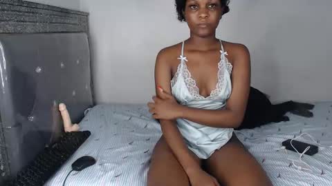 Snapshot of kisssmiles chatting on November 2025 05:47:01 PM kisssmiles online show from November 2025 05:47:01 PM