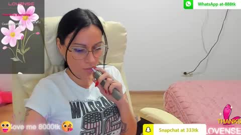 kisssnicol online show from March 2025 06:18:01 PM