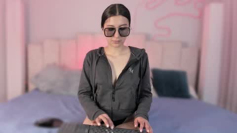 Kitana online show from October 2025 08:09:02 PM