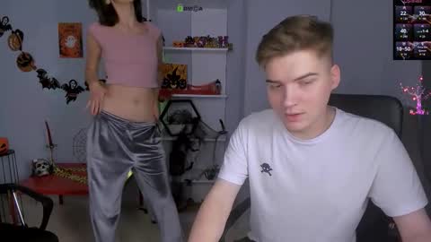 Snapshot of kitniss_dreamy chatting on October 2025 08:21:02 PM kitniss online show from October 2025 08:21:02 PM