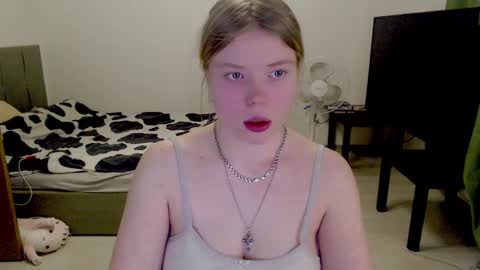 Jennyblonde and Emmabrunette online show from March 2025 11:47:02 PM