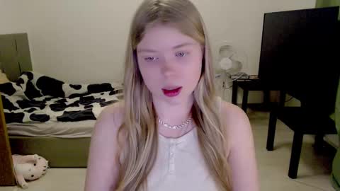 Jennyblonde and Emmabrunette online show from March 2025 10:43:01 PM