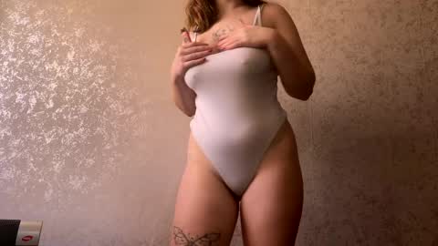 Snapshot of kitty_4you chatting on March 2025 09:18:02 AM kitty_4you online show from March 2025 09:18:02 AM