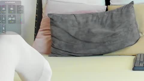 Katy online show from October 2025 03:45:02 AM