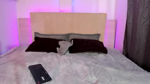 Snapshot of kitty_katte_ chatting on October 2025 10:10:02 PM Kate online show from October 2025 10:10:02 PM