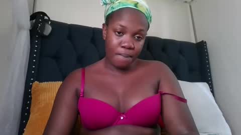 Snapshot of kitty_kerry chatting on October 2025 07:09:02 AM kitty_kerry online show from October 2025 07:09:02 AM