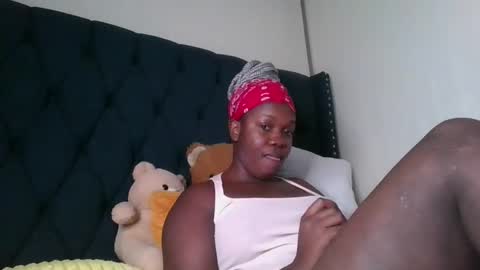 Snapshot of kitty_kerry chatting on November 2025 02:34:02 AM kitty_kerry online show from November 2025 02:34:02 AM