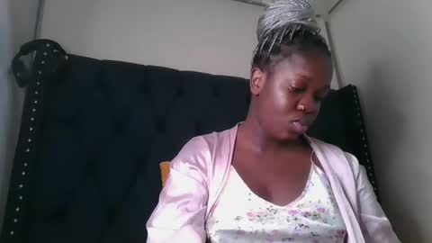 Snapshot of kitty_kerry chatting on November 2025 03:51:02 AM kitty_kerry online show from November 2025 03:51:02 AM