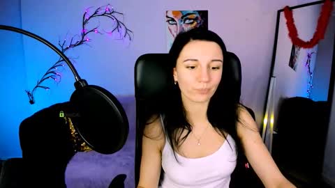 kitty online show from November 2025 01:32:02 PM