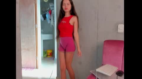 Snapshot of kitty_rose6147 chatting on November 2025 12:16:01 PM kitty rose online show from November 2025 12:16:01 PM